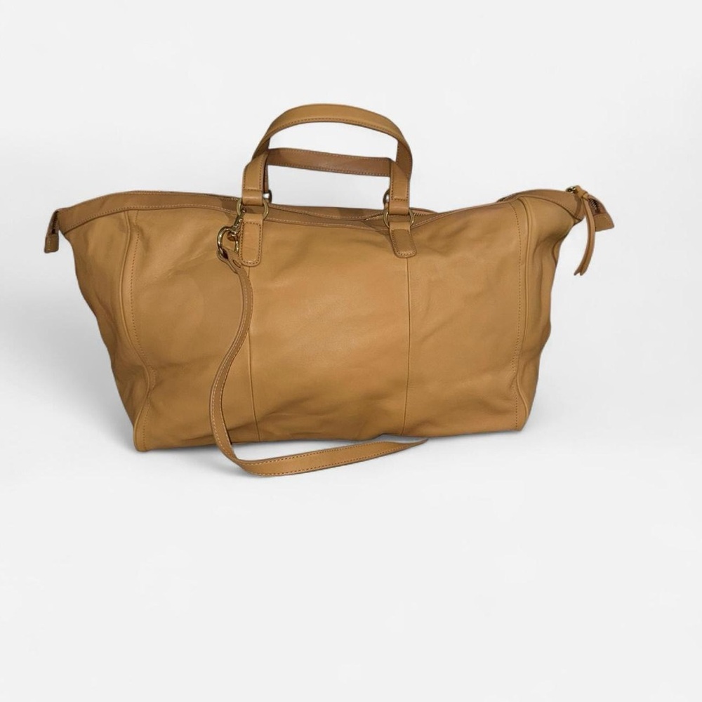 G.I.L.I. Tan Travel Bag